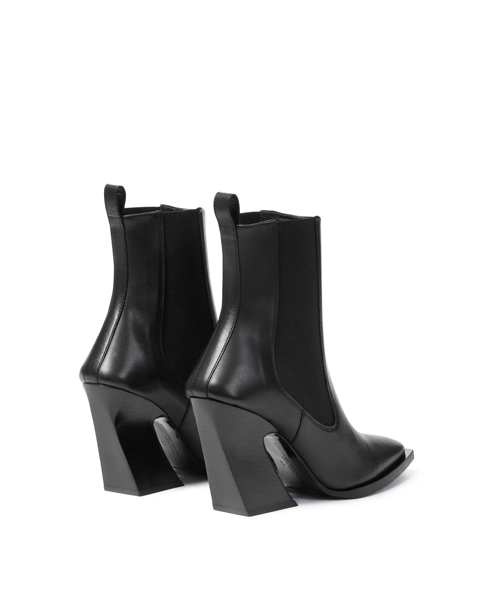 Ani Boot - Image 5